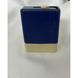 Vtg Rogers Slide Plastic Cigarette Case Memorabilia. Made In USA .